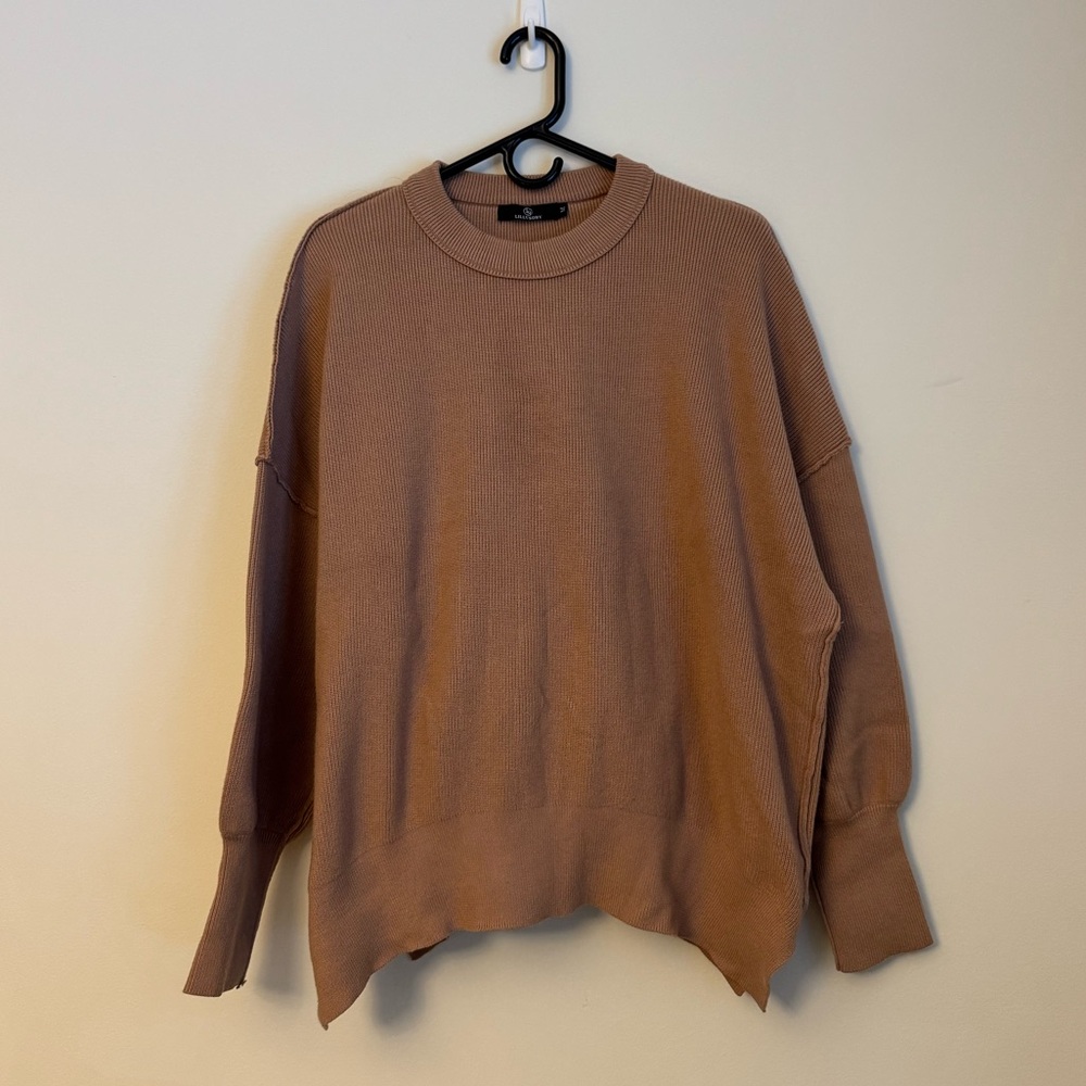 Med Women's Brown Bishop Sleeve Sweater